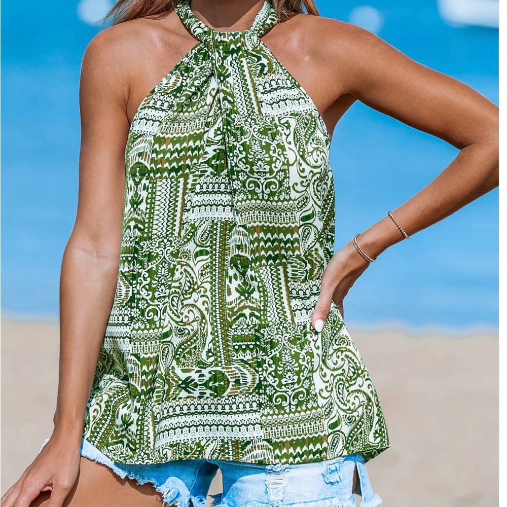 NEW. CUPSHE, Green Paisley Halter Twisted Sleeveless Blousse
